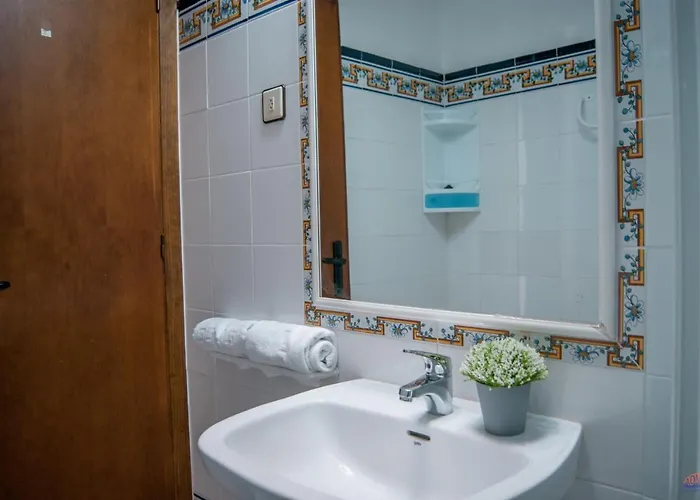 Aldeas Taray 345 * Ло-Паган